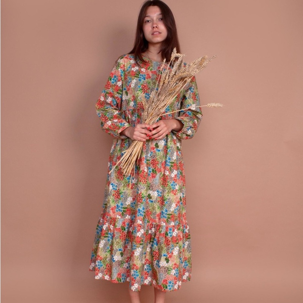 NWOT Meadows Acacia Midi Dress